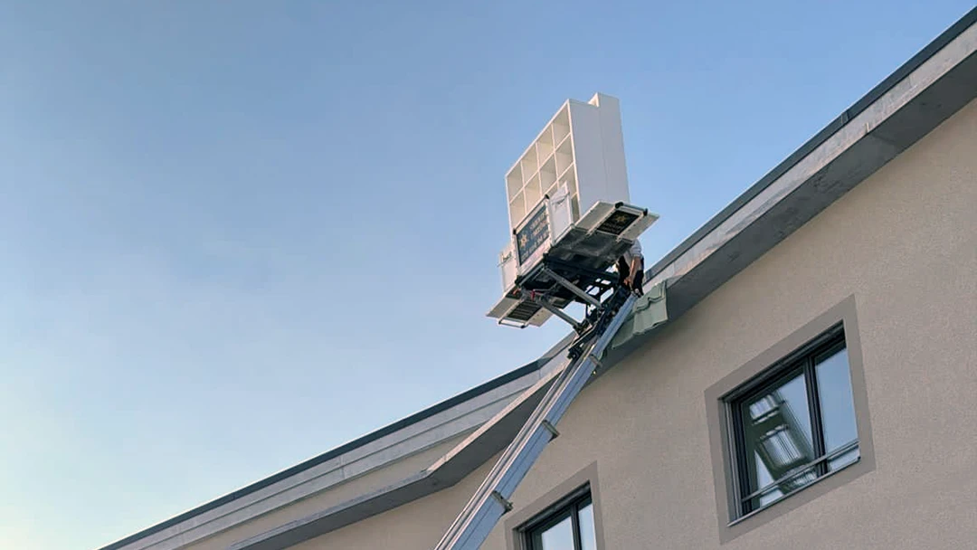 Möbellift im Einsatz